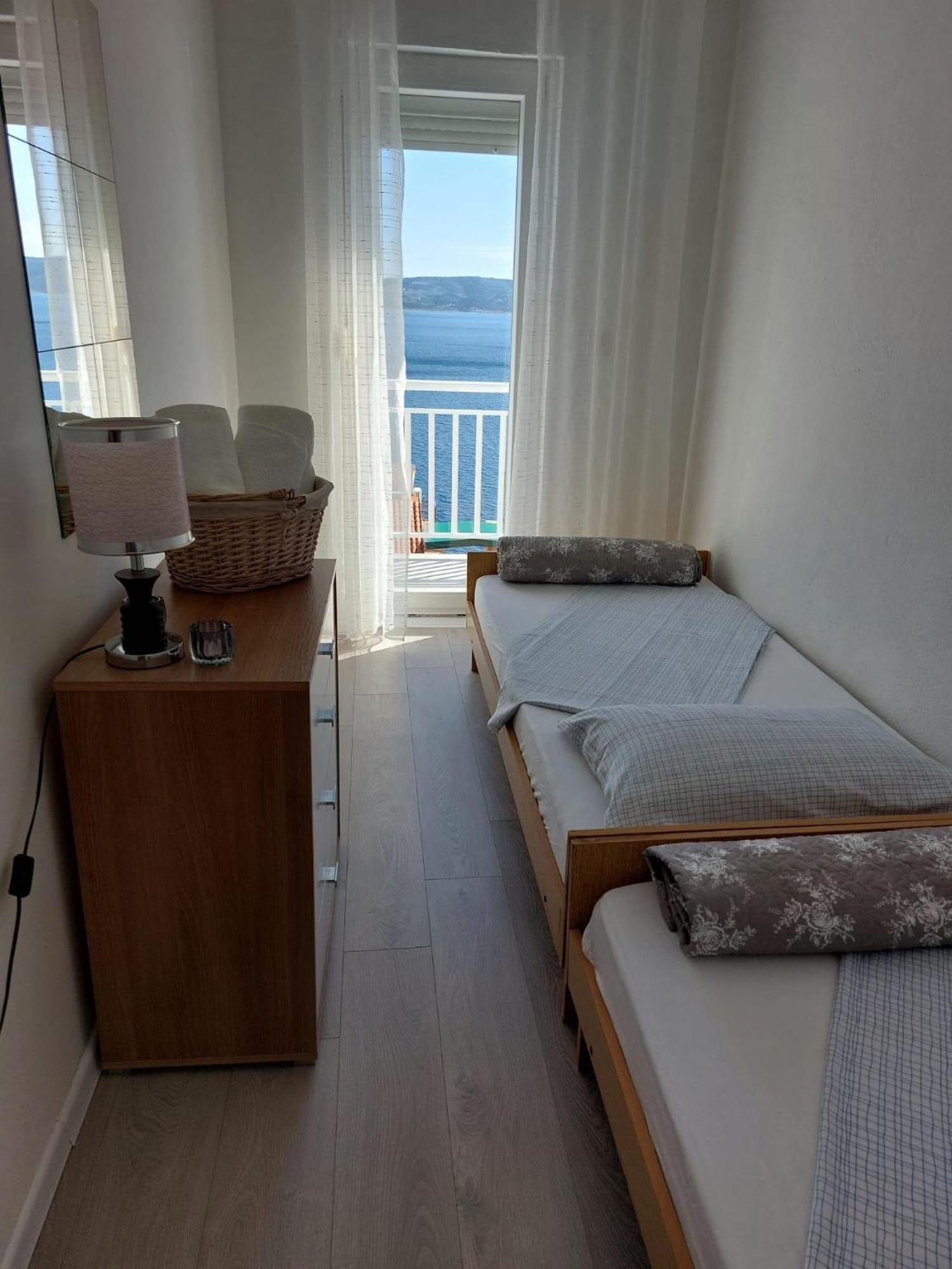Apartments With A Parking Space Pisak, Omis - 1009 외부 사진